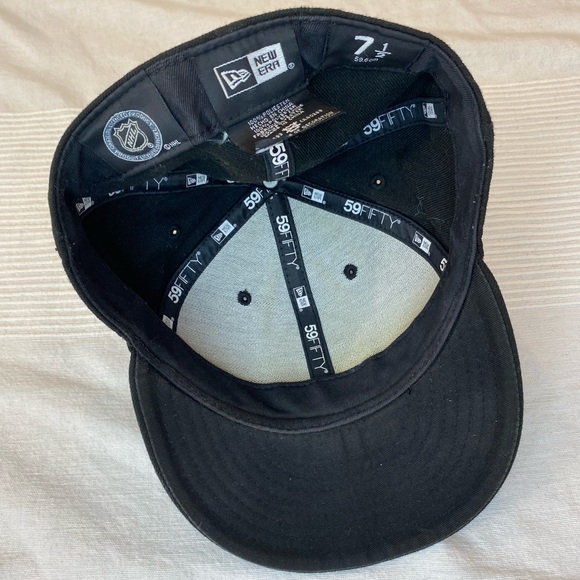 SOLD Oilers Black on Black Logo New Era Hat - Picture 8 of 10